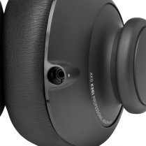 Over-ear, Closed-back, Foldable Studio Headphones