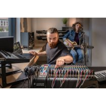 Signature Plus 12-Channel Mixer with Lexicon Effects